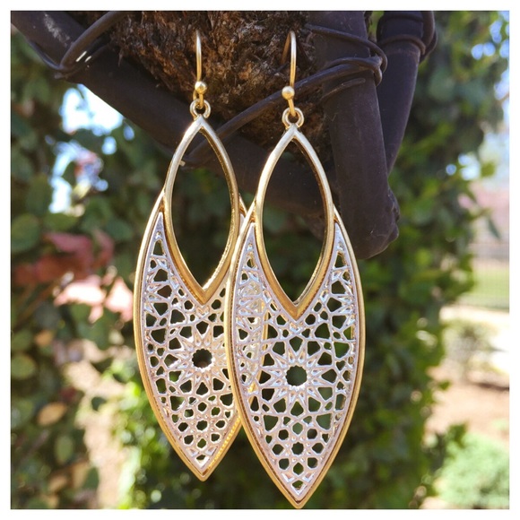 Gold or Silver Filigree Drop Fashion Earrings - Picture 2 of 7