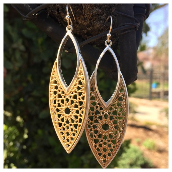Gold or Silver Filigree Drop Fashion Earrings - Picture 3 of 7