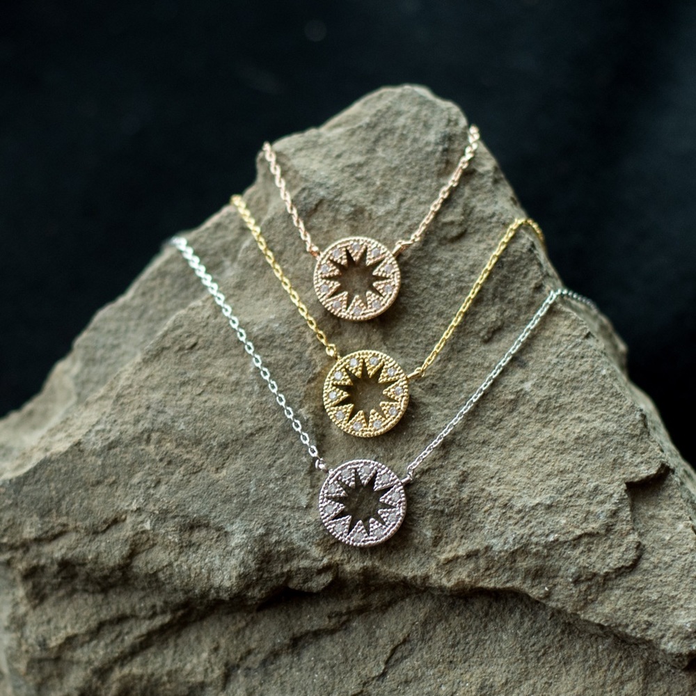 Sparkle Star necklace