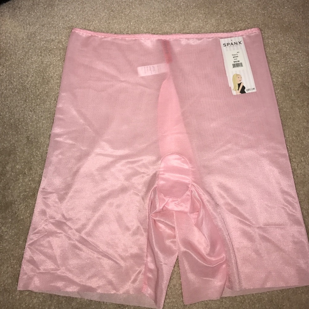 HP Spanx Skinny Britches 901 sheer shaping shorts - Picture 2 of 5