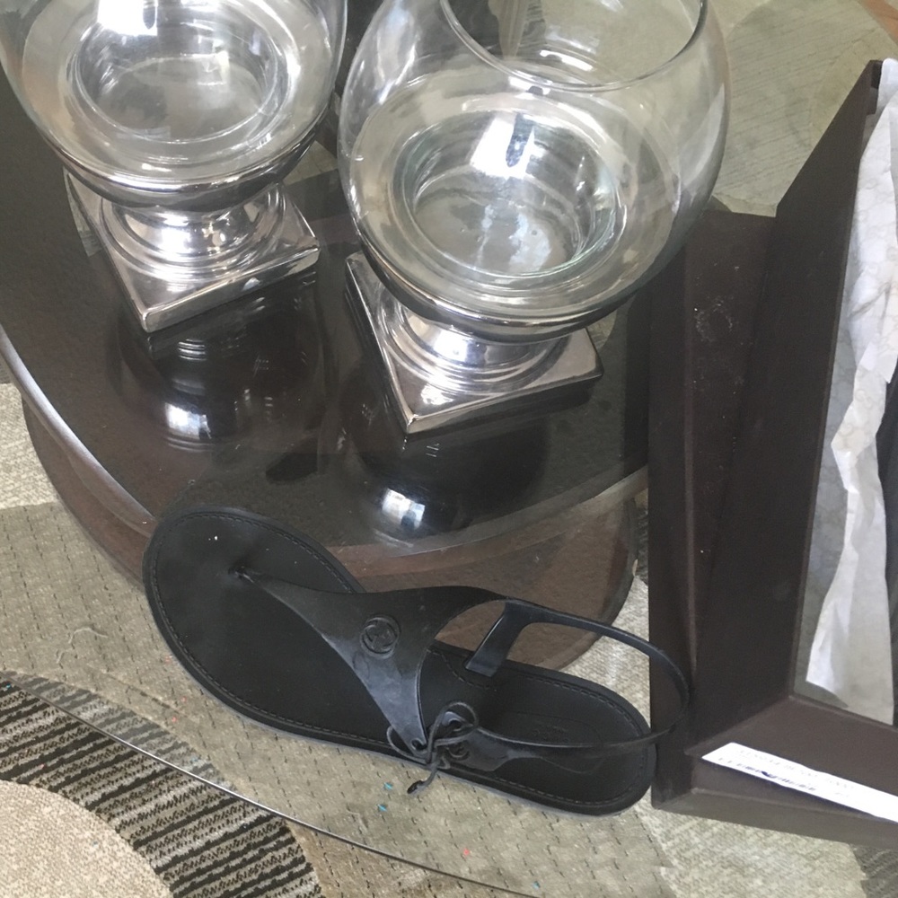 Gucci rubber sandals