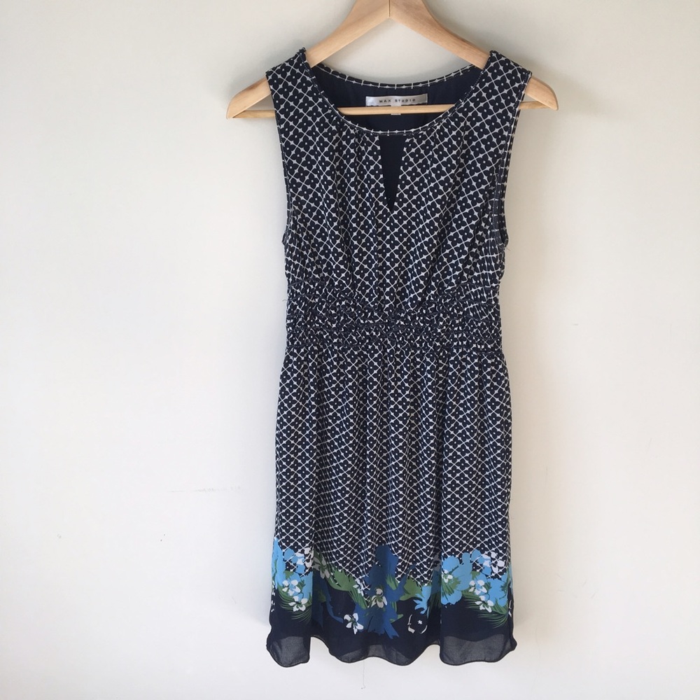 Navy graphic pattern Max Studio dress