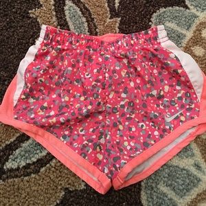 Girls Nike shorts 3T