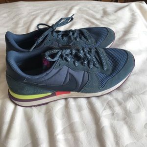 Nike Retro(ish) Sneakers