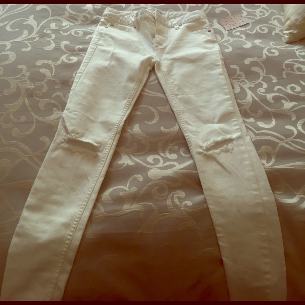 Free people destructed white jeans
