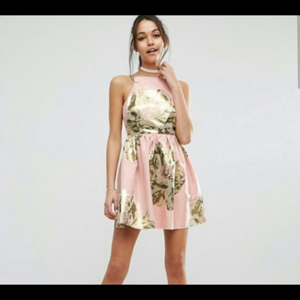 🌸CUTE BABY DOLL ASOS DRESS🌸