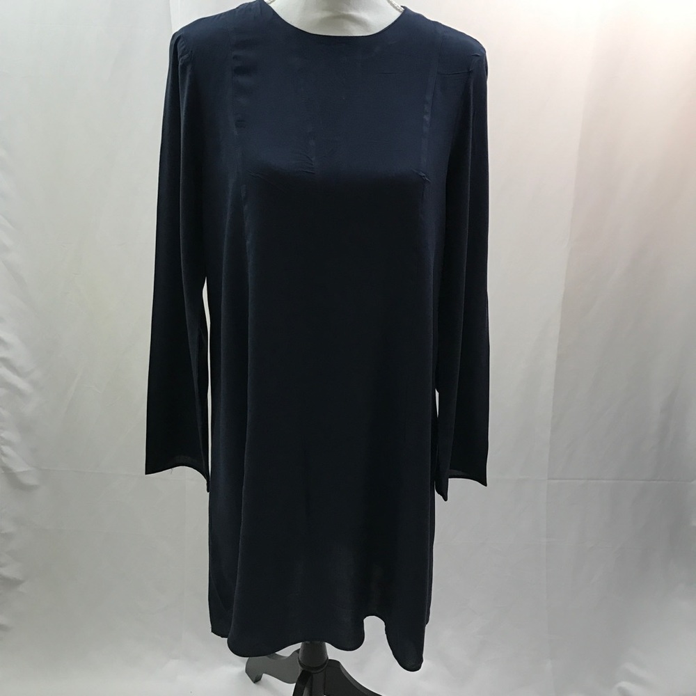 H&M navy blue long sleeve dress size: 8