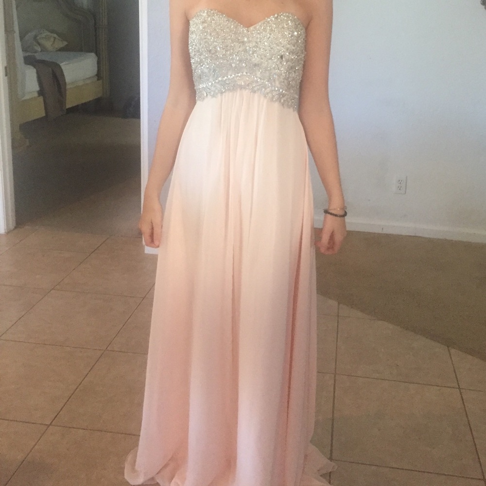 Prom Dress - Picture 2 of 4