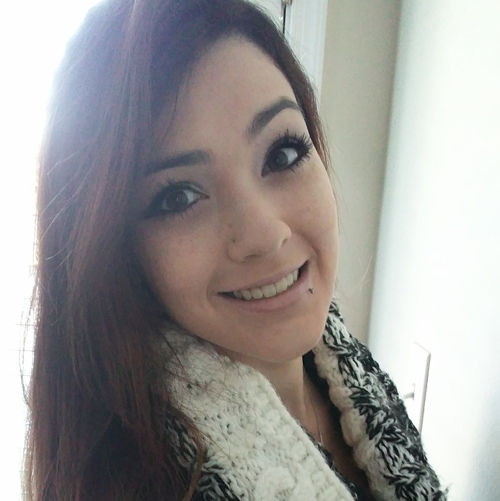 Meet your Posher, Hannah