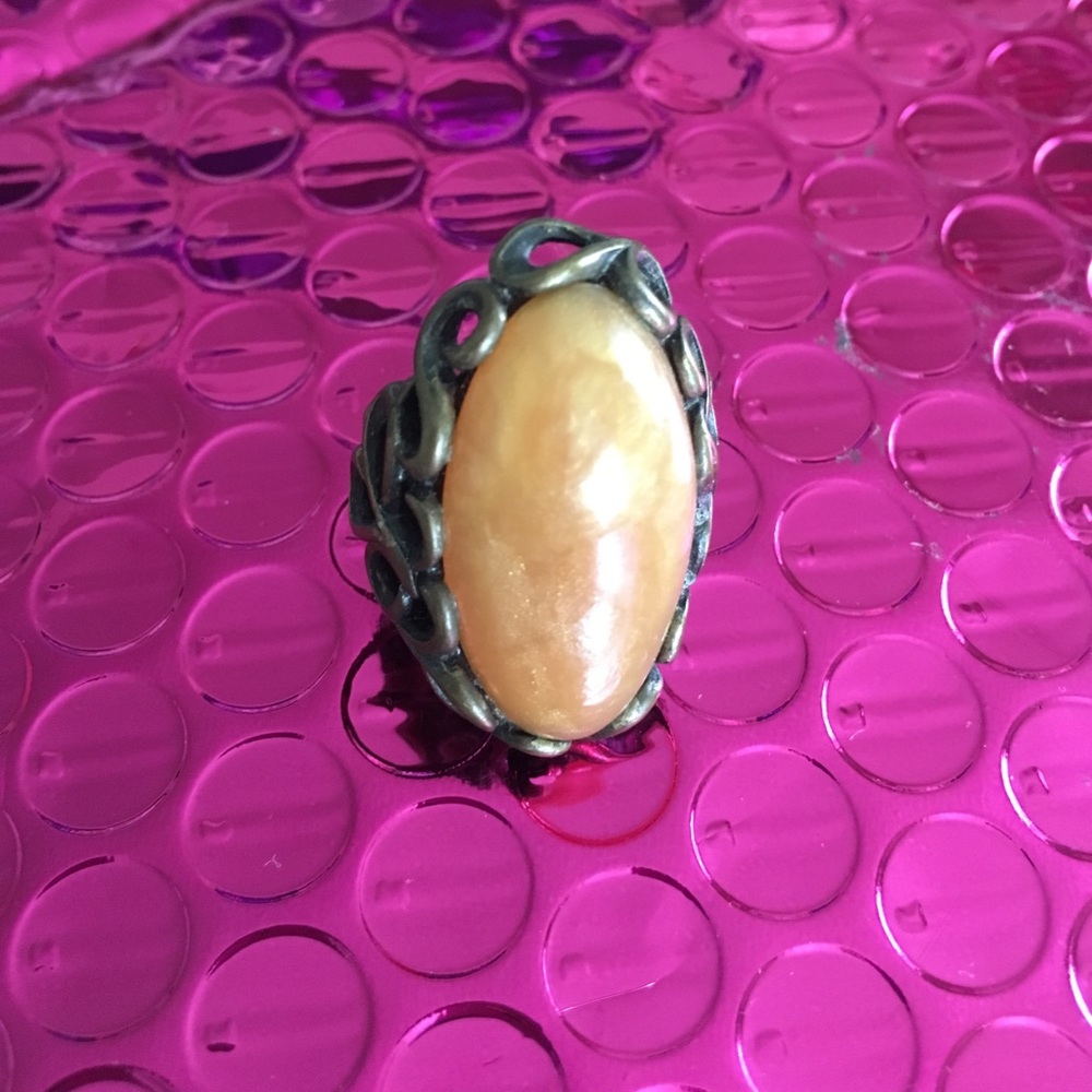 Statement Ring - Picture 2 of 2