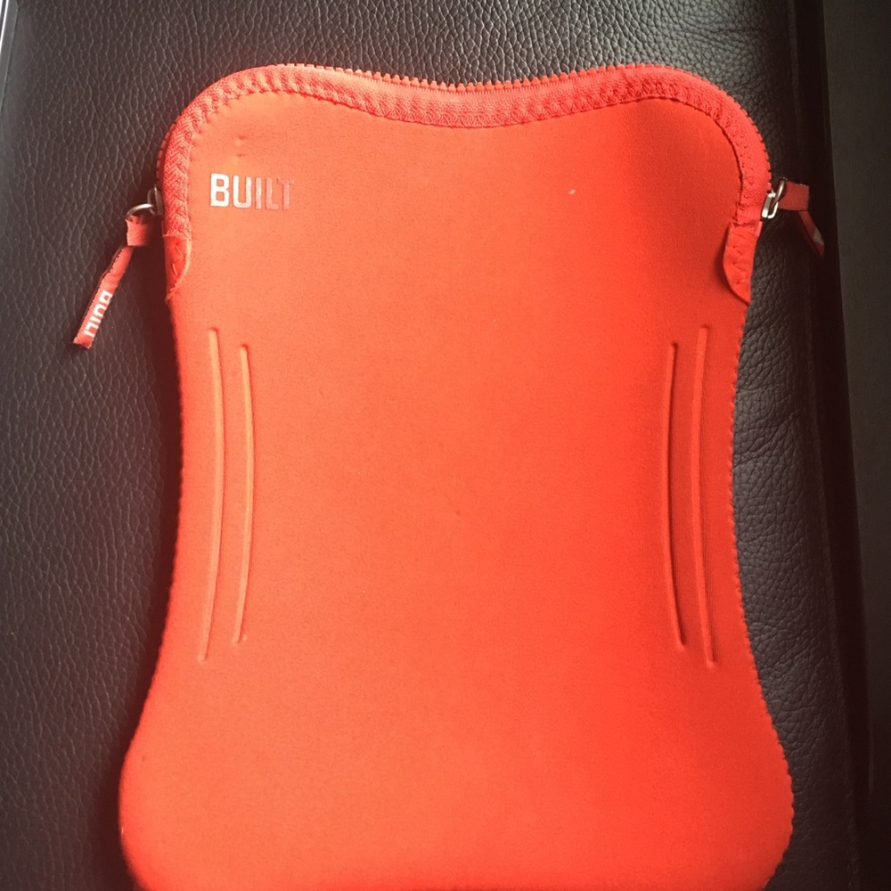 iPad  or computer travel case