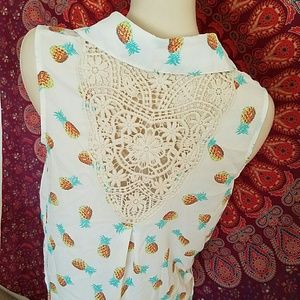 Pineapple print top