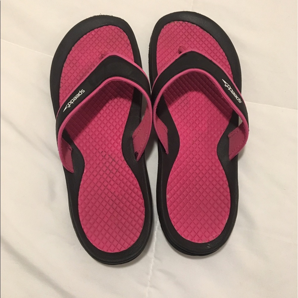 Speedo flip flops - size 8