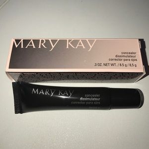 Mary Kay Concealer- Beige 2