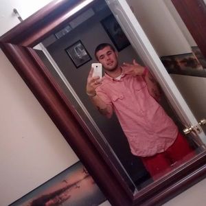 Meet your Posher, Dustin