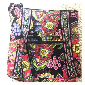💕Retired Vera Bradley Crossbody💕