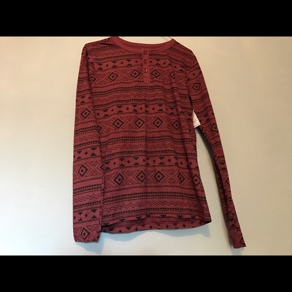 Long sleeve shirt