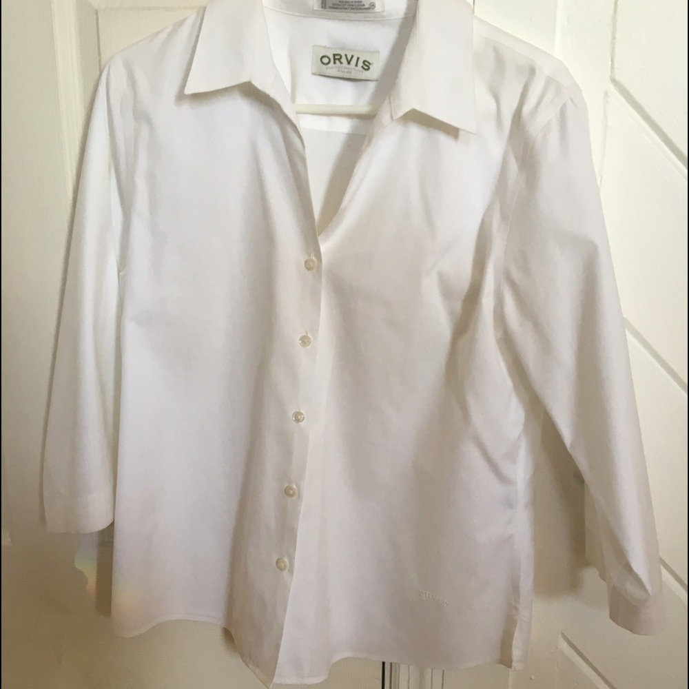 White button down 3/4 length sleeved shirt