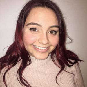 Meet your Posher, Christina