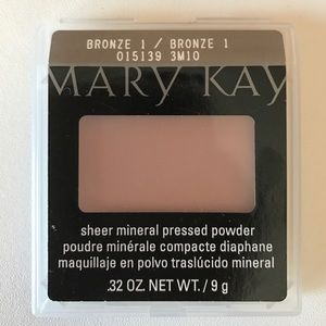 Mary Kay Sheer Mineral Pressed Powder - Bronze 1