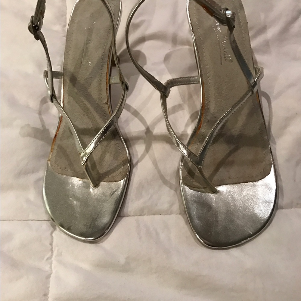 Anne Michelle silver heels