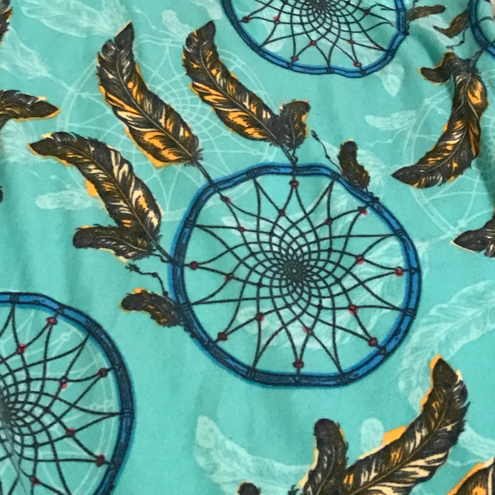 LuLaRoe TC DREAMCATCHER leggings
