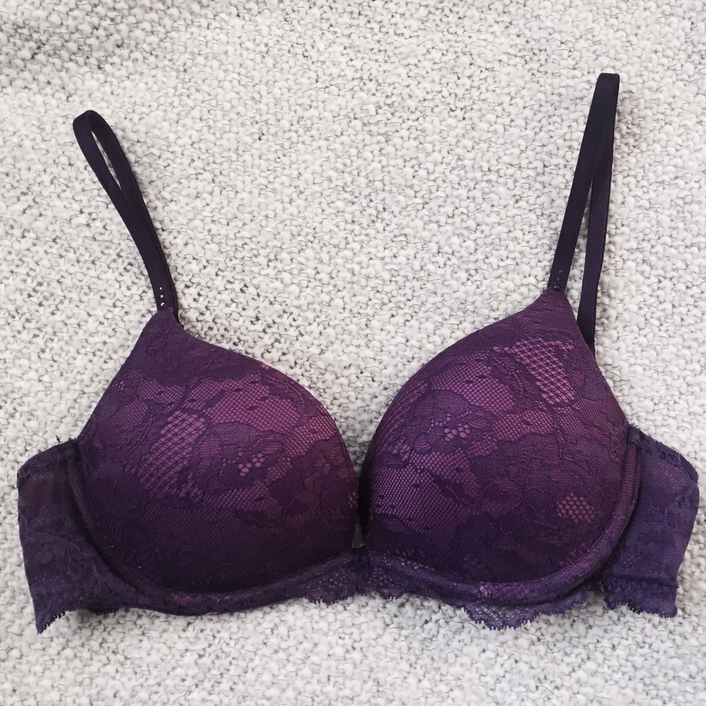 victoria's secret sexy purple lace bra