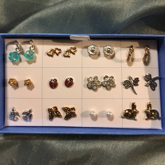 Earring set - Picture 2 of 4