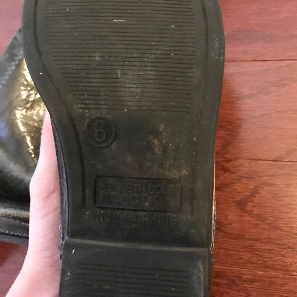 Boots - Picture 2 of 4