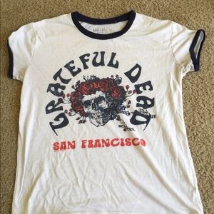GRATEFUL DEAD BAND TEE!!