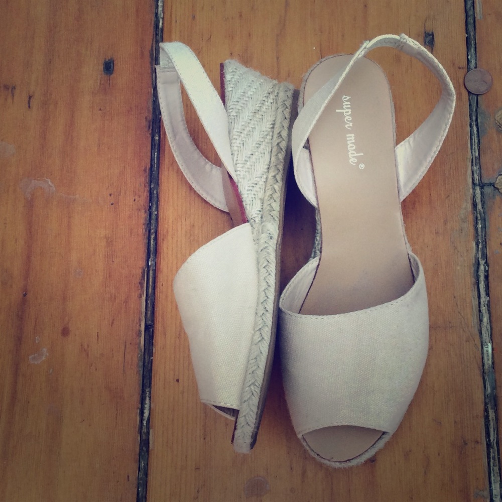 Italian canvas Low heel Espadrilles 10
