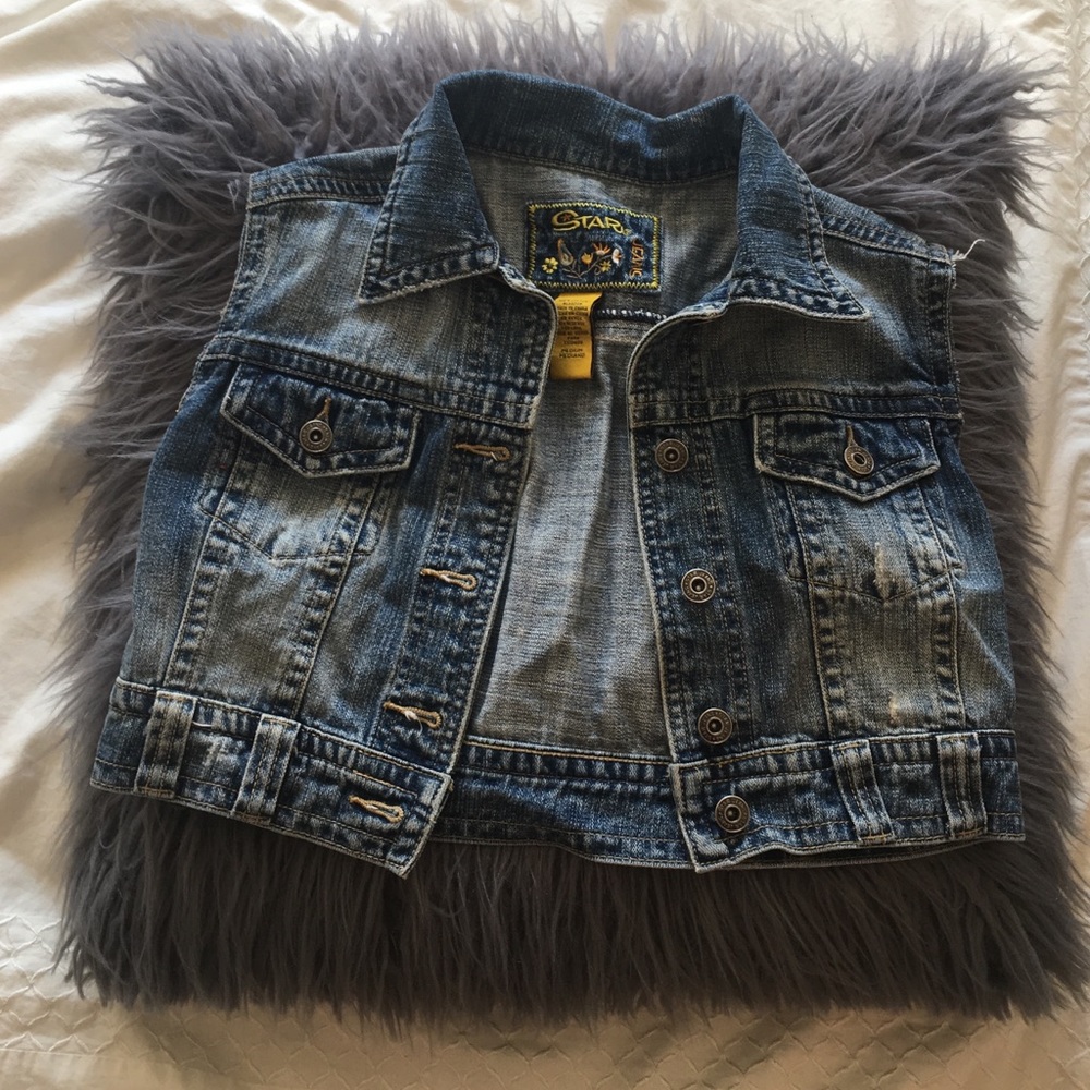 Cropped denim vest