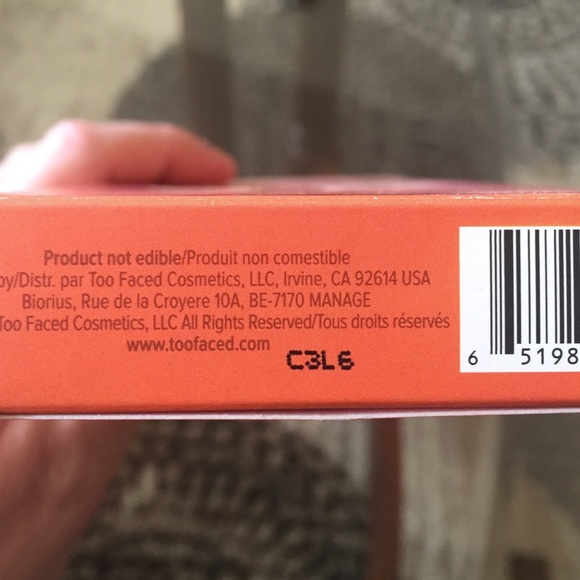 ๐บNEW TOO FACED SWEET PEACH PALETTE - Picture 4 of 6