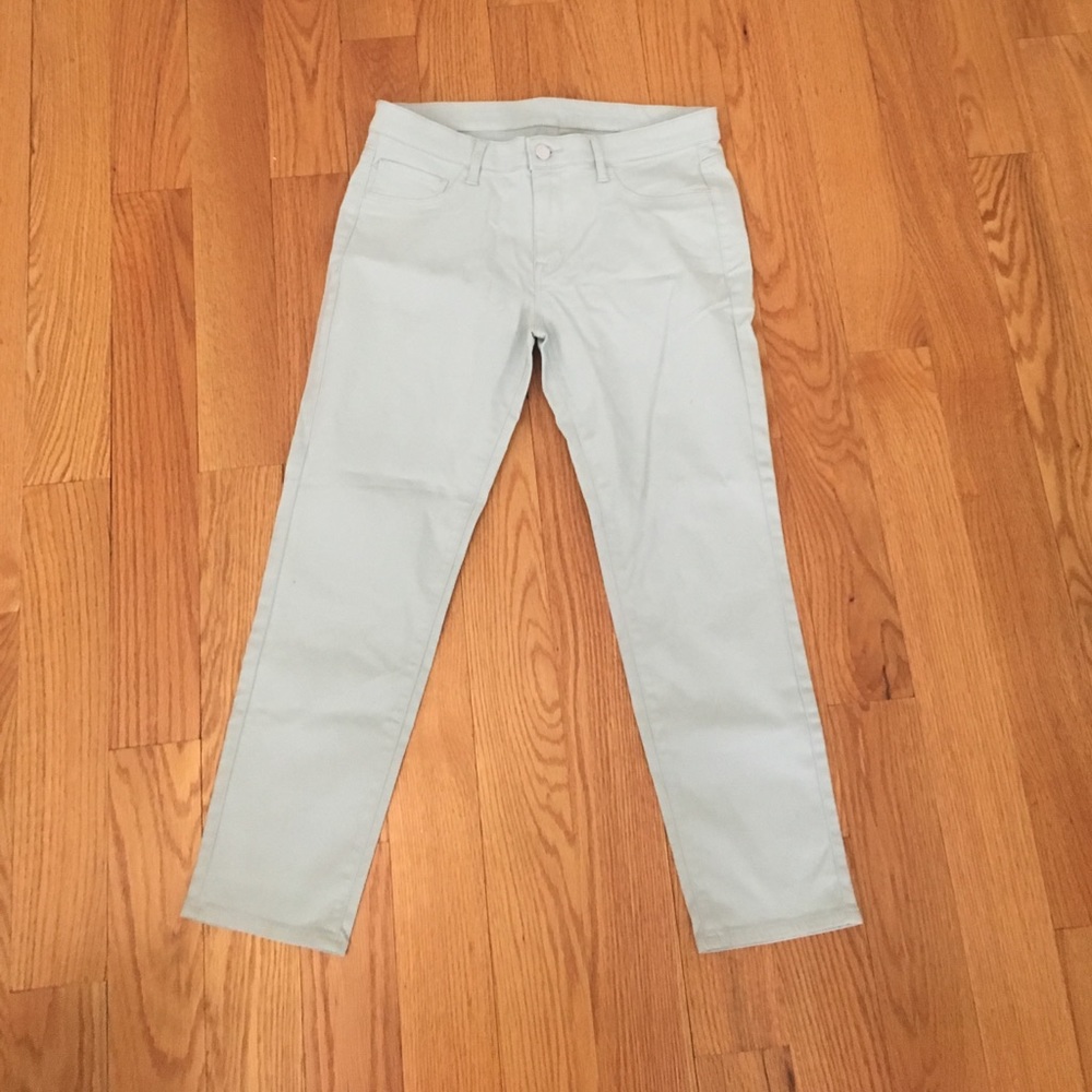 light green cropped woman's jeans