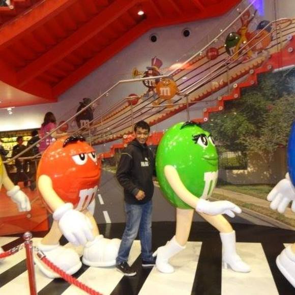 Meet your Posher, Chirag - Picture 1 of 1