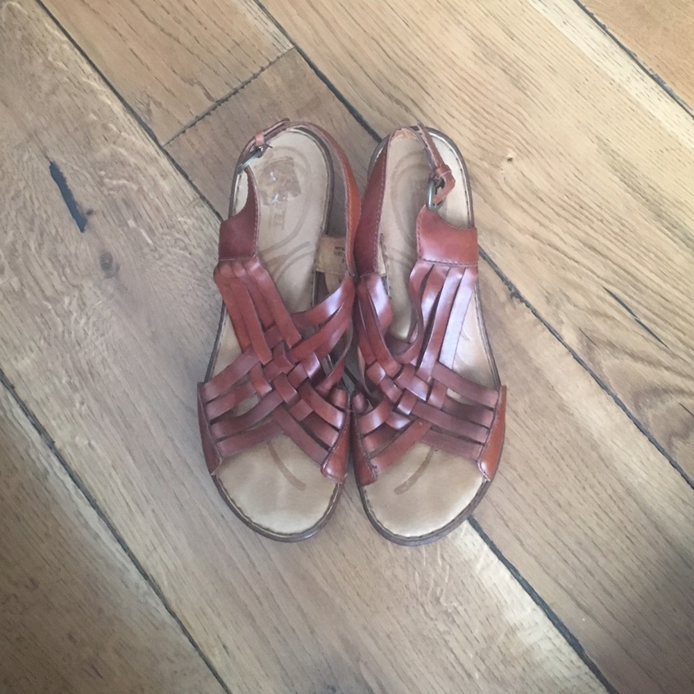 Born Carrine leather Huarache style sandal