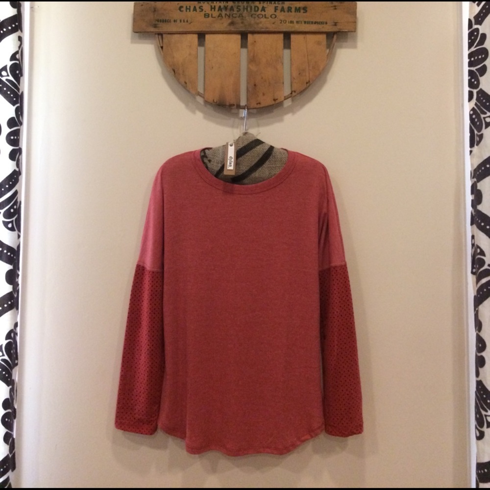 dylan by true grit Women's Top Small