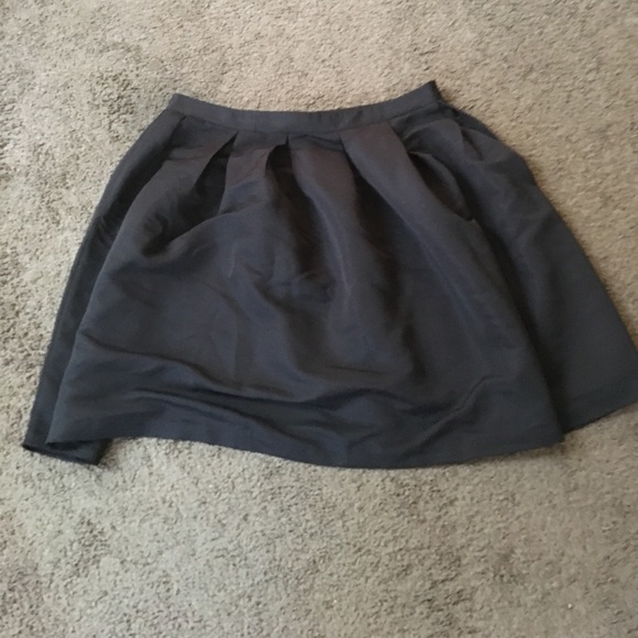 Forever 21 Dresses & Skirts - NWOT Forever 21+ Black Skirt