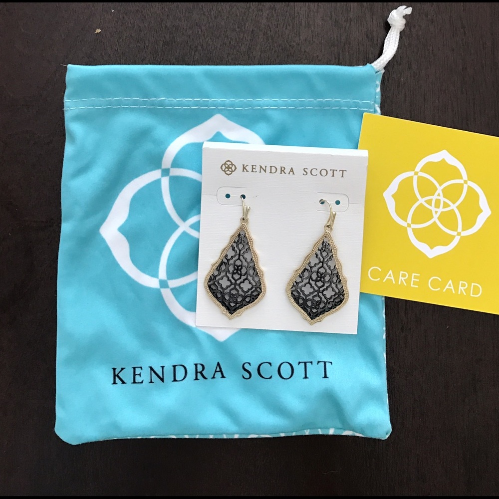 Kendra Scott Addie Earrings