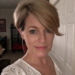 Meet your Posher, Beth