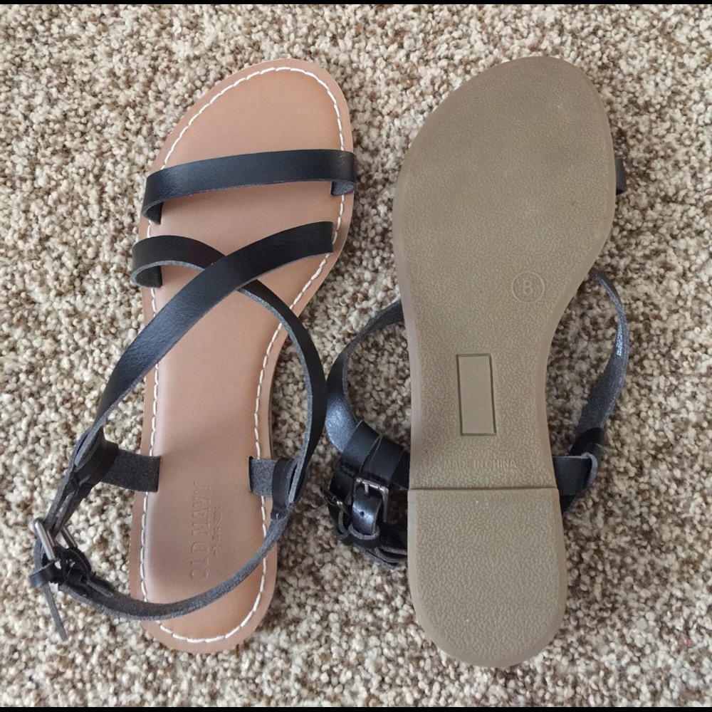 NWOT Black sandals