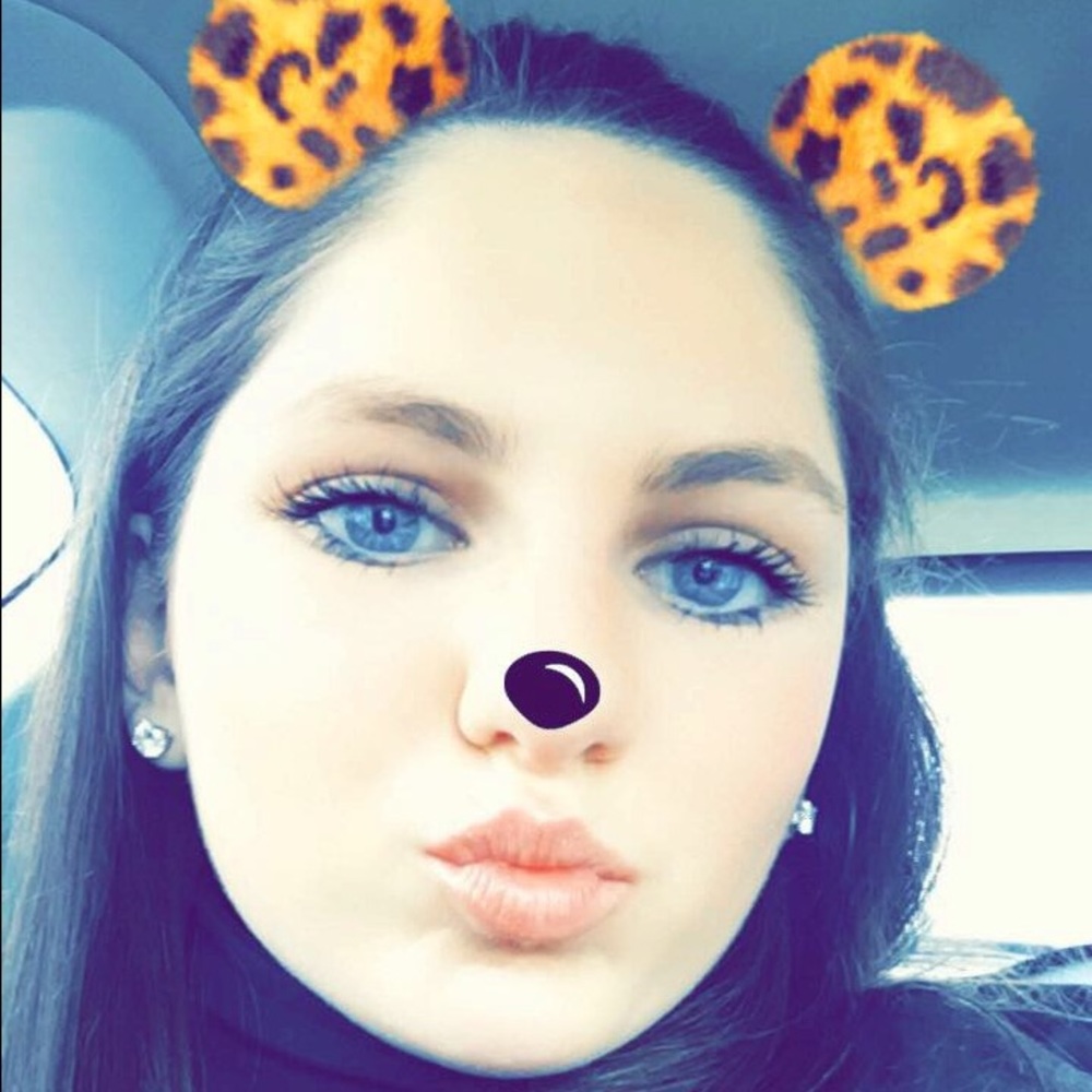 Meet your Posher, Brianna