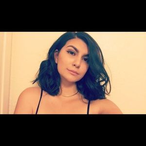 Meet your Posher, Flor