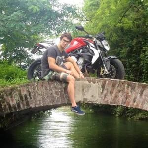 Meet your Posher, Gianluca