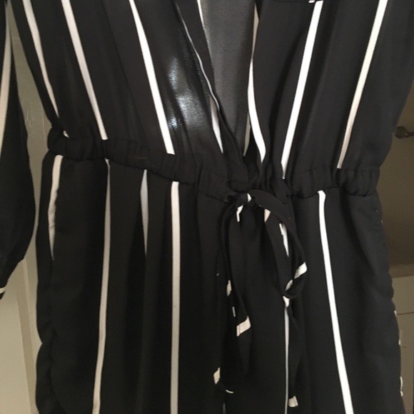 striped romper - Picture 2 of 3