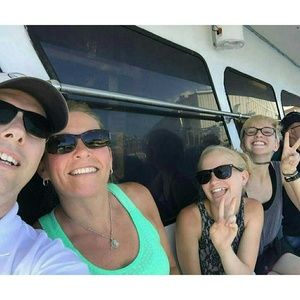 Meet your Posher, Morgan