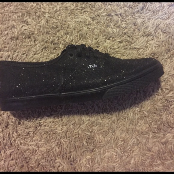 Shoes. - Picture 2 of 2