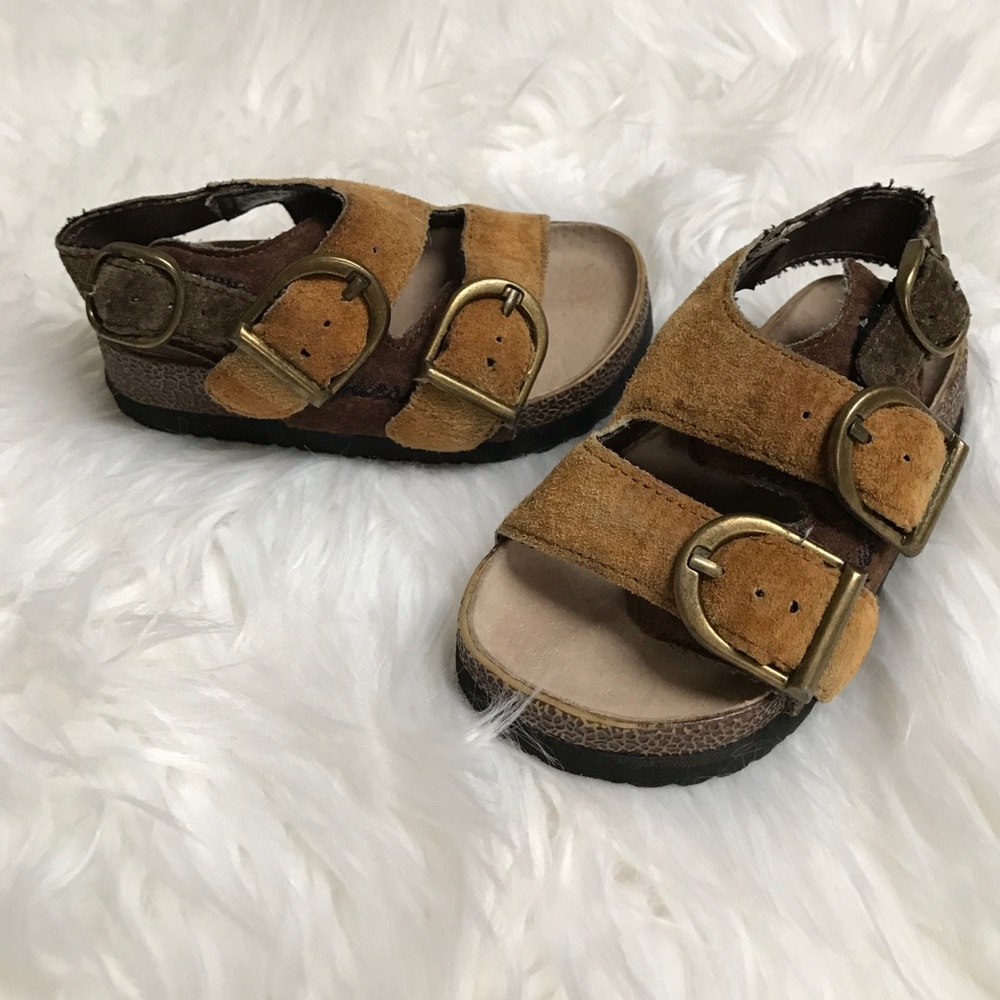 Baby GUESS sandals