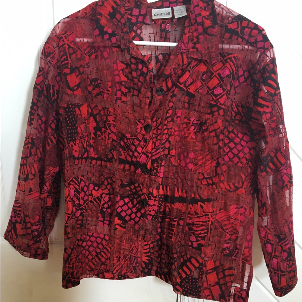 3/4 length Chicos button down sheer blouse
