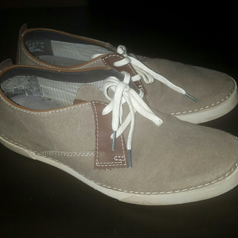 Clarks Canvas shoes